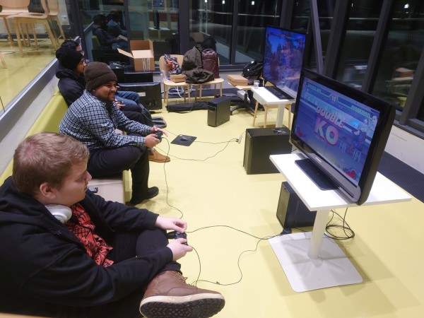 Ensimmäinen klubi sessio LAB-Ammattikorkeakoululla, Kaptam Gamers videopeliklubilla