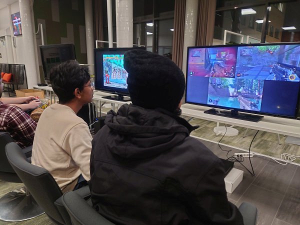 COD: BOPS 3 ja SF3 pelaamista Lahden tiedepuistossa, Kaptam Gamers videopeliklubilla