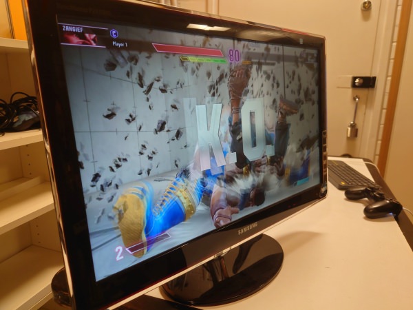 Street Fighter 6 voitto (K.O) Lahti FGC weekleissä Puolenkuun Pelit kaupan yhteisessä pelitilassa