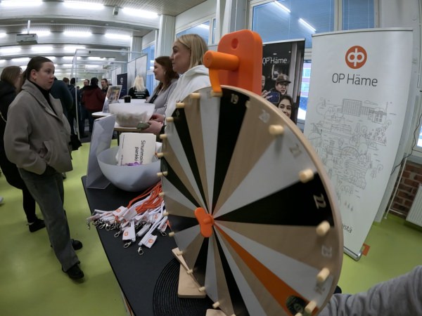 Onnenpyörä, pyöräytä ja voita Steam- ja Origin-peliavaimia